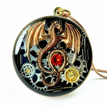 PENDANT - DRAGON GOLDEN BEAST IV