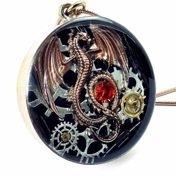 PENDANT - DRAGON GOLDEN BEAST IV 2