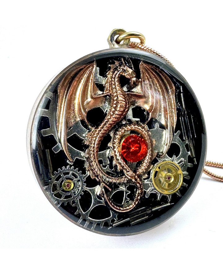 PENDANT - DRAGON GOLDEN BEAST IV