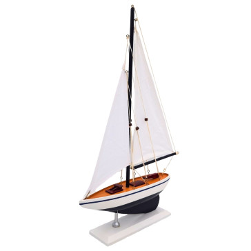 Model Jachtu Wysokość 42cm 2