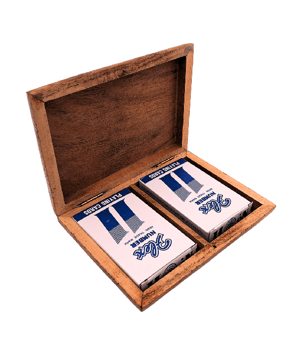Set of 2 Decks of Cards in a Wooden Box – An Elegant Gift – Vintage – DNU-2791