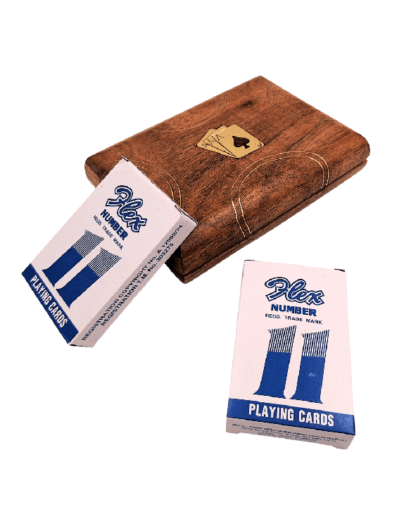 Set of 2 Decks of Cards in a Wooden Box – An Elegant Gift – Vintage – DNU-2791