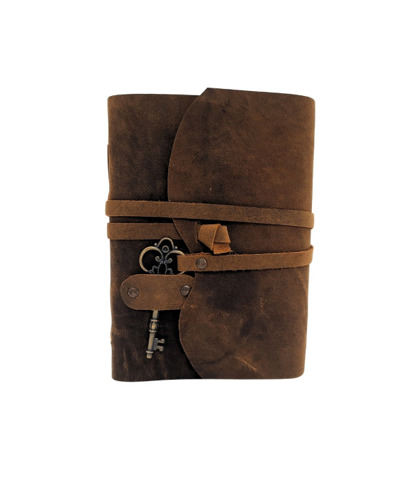 Retro Leather Notebook with Key and Strap, 200 pages, 18 x 13 cm - AH02