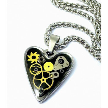 PENDANT: Heart of a Moment in Time – Black I