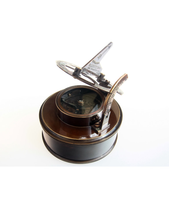 COMPASS - SUNDIAL BOX F.L. West 1885