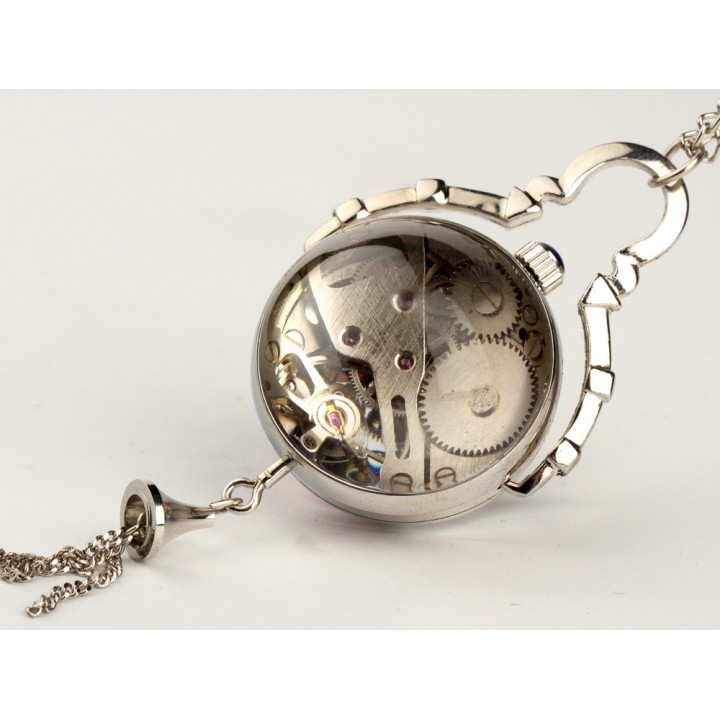 TIME CAPTURED IN SILVER