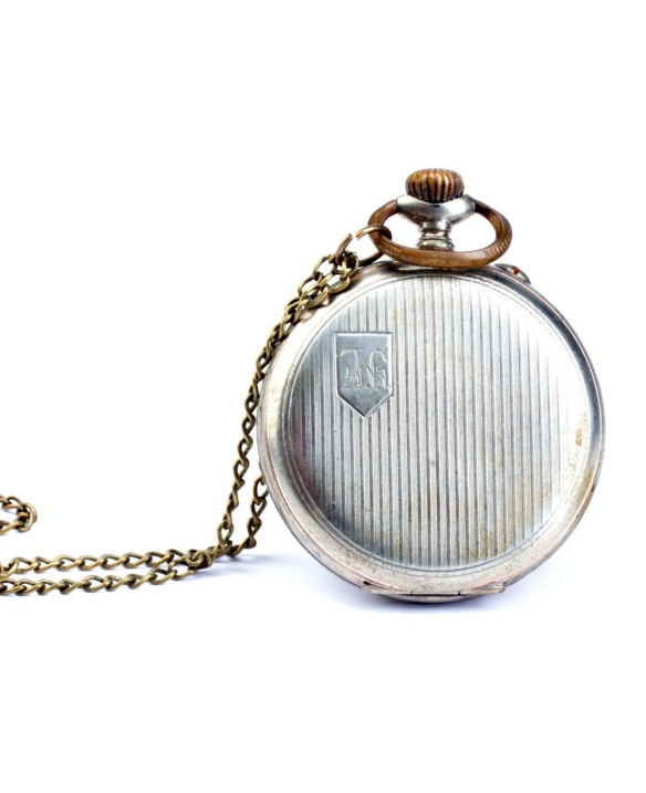 TIME PIECES IN OLD WATCH I