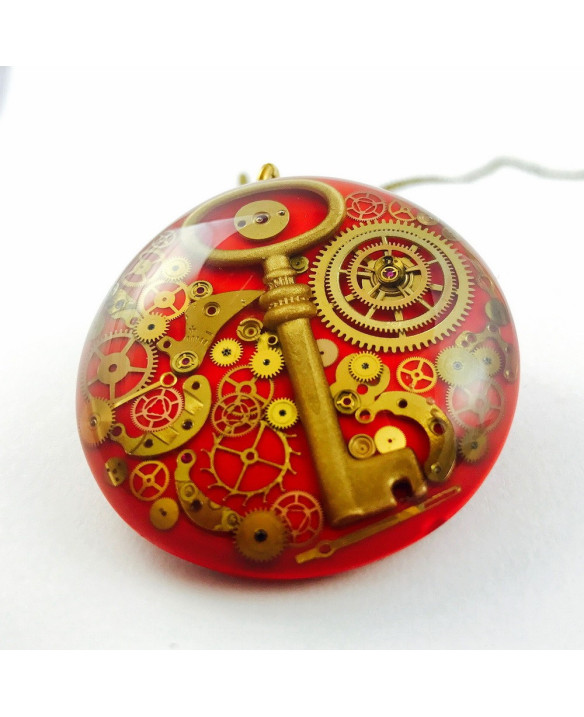PENDANT - BLOODY KEY