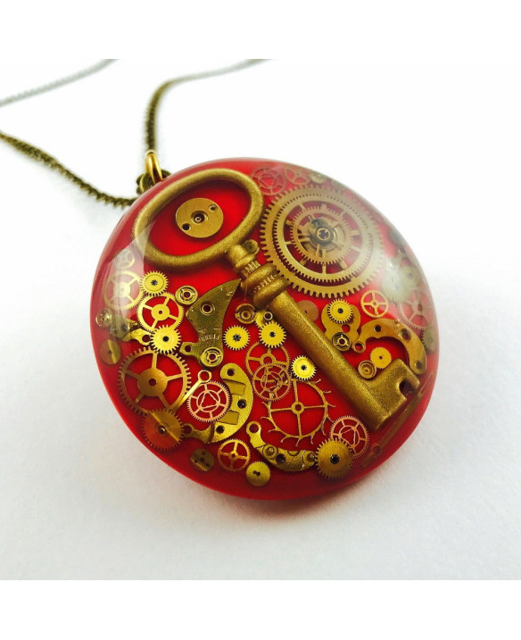 PENDANT - BLOODY KEY