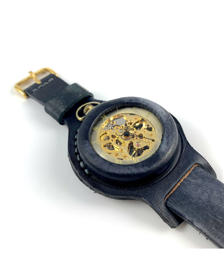 DC 042 - BLACK VINTAGE - ZŁOTY SMOK
