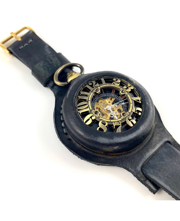 DC 043 - BLACK VINTAGE - BE ON TIME