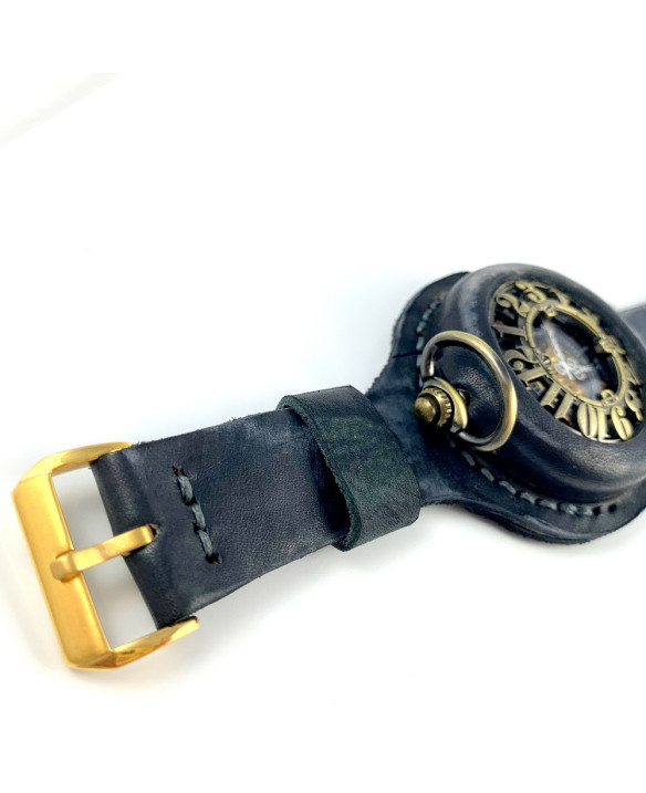 DC 043 - BLACK VINTAGE - BE ON TIME