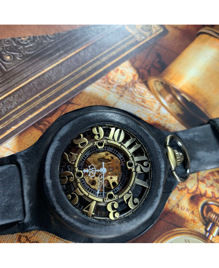 DC 043 - BLACK VINTAGE - BE ON TIME