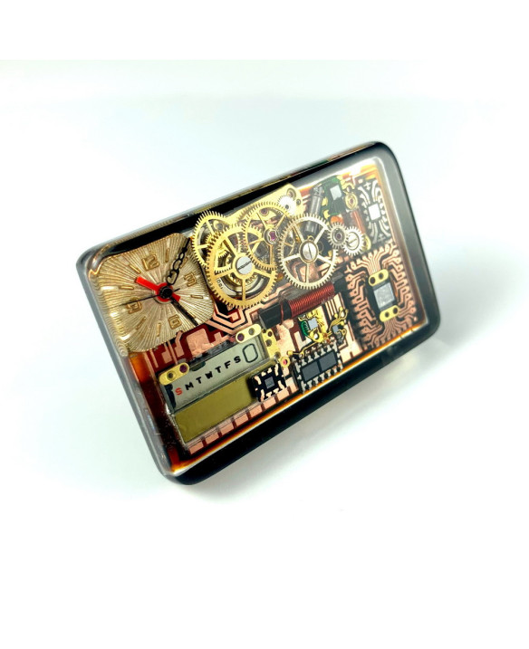 Broszka - Lost In Time - INŻYNIER - 3D