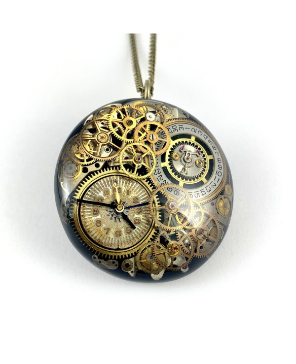 PENDANT - MAGIC MOVEMENT 3D I 