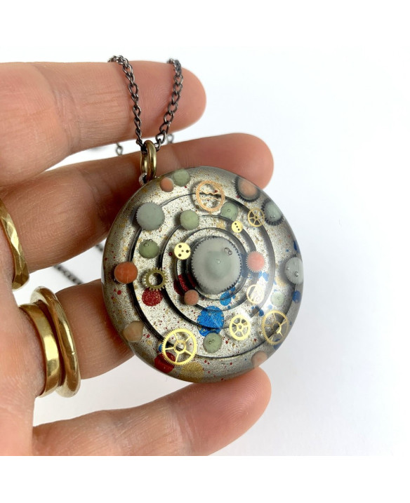 PENDANT - COSMIC SPACE I (GLOVE)
