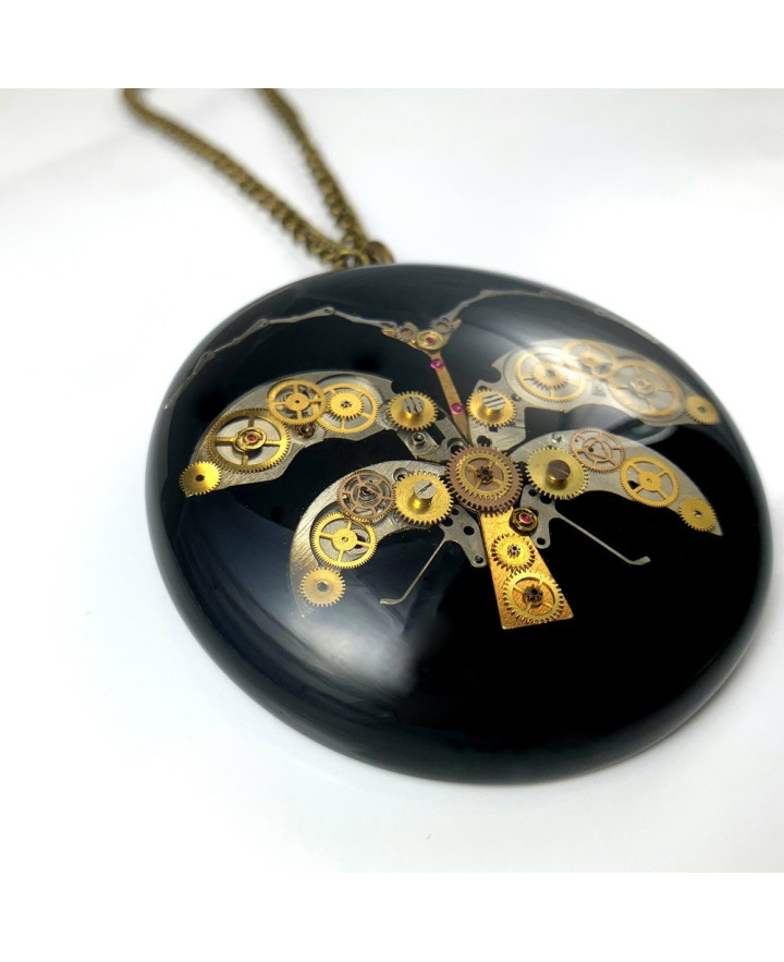 PENDANT - Eye See U - Moth II