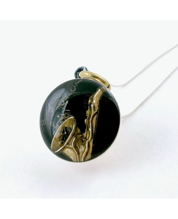 PENDANT – FOR A MUSICIAN – SAXOPHONE