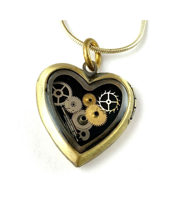 SWEET HEART BLACK PENDANT