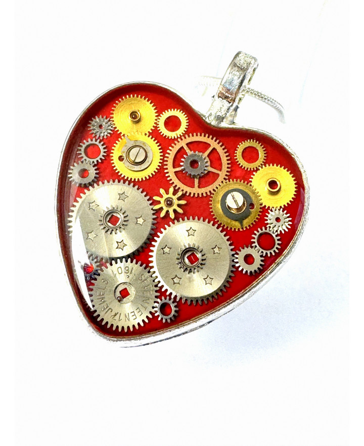 SILVER HEART PENDANT (Red)