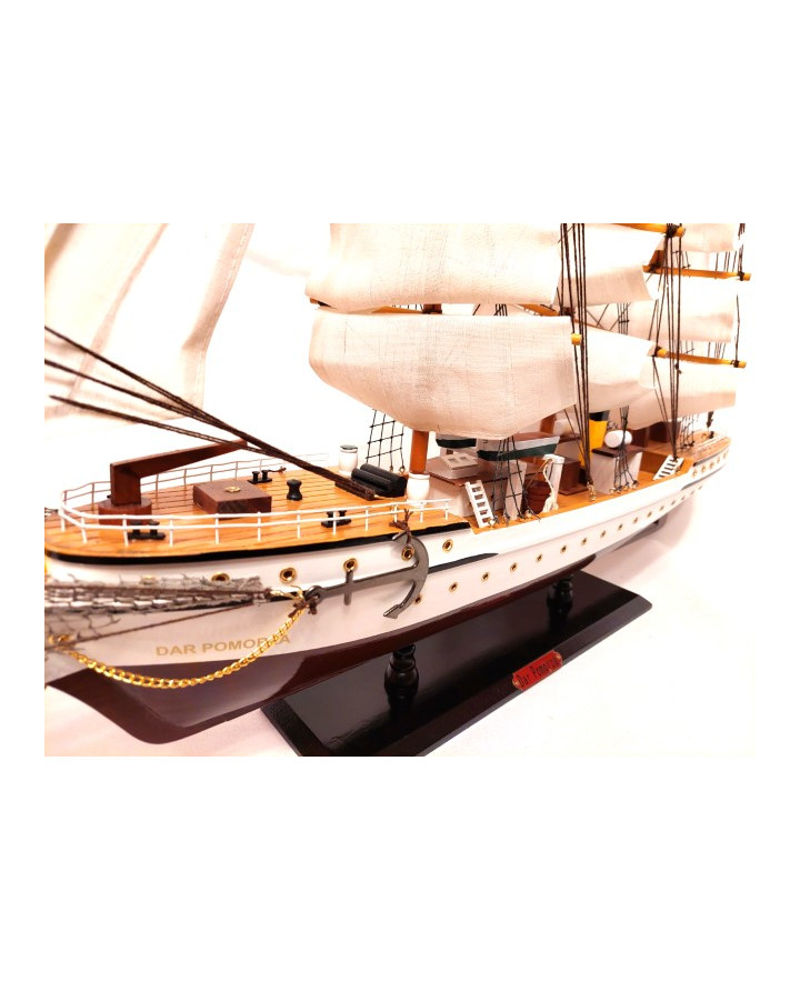 Model żaglowca Dar Pomorza 80cm - DARPOM80