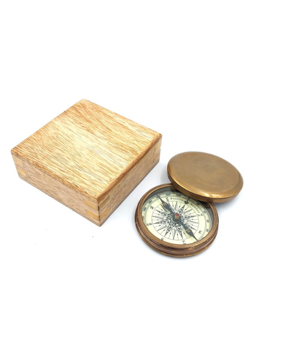 Hiking compass in a wooden box 1042