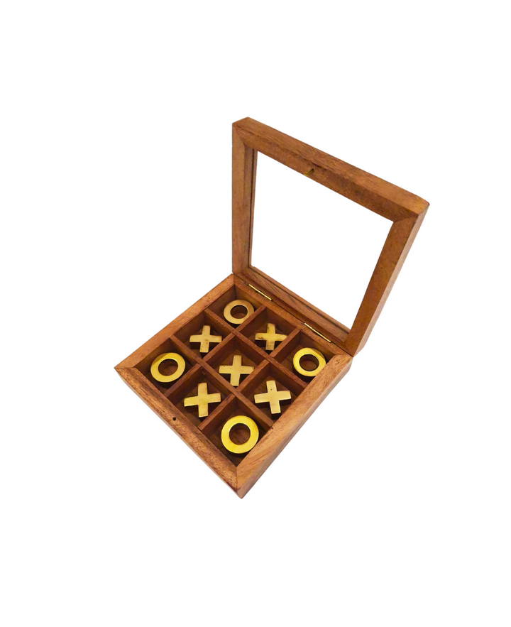 Tic-tac-toe in a box with a glass lid - DNU-004