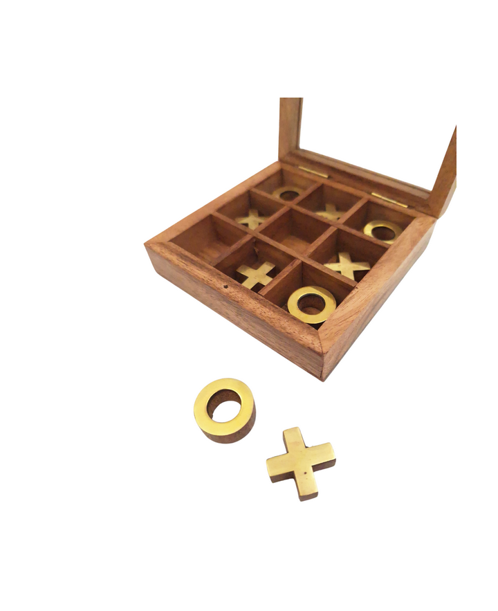 Tic-tac-toe in a box with a glass lid - DNU-004