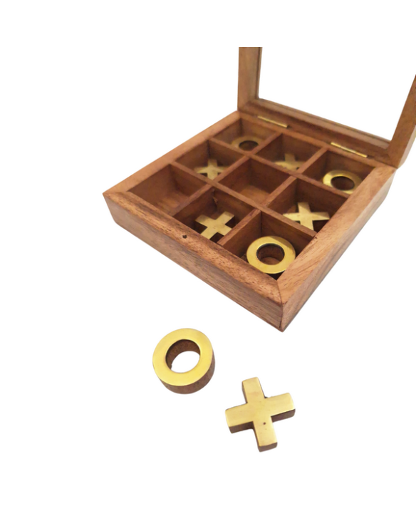 Tic-tac-toe in a box with a glass lid - DNU-004